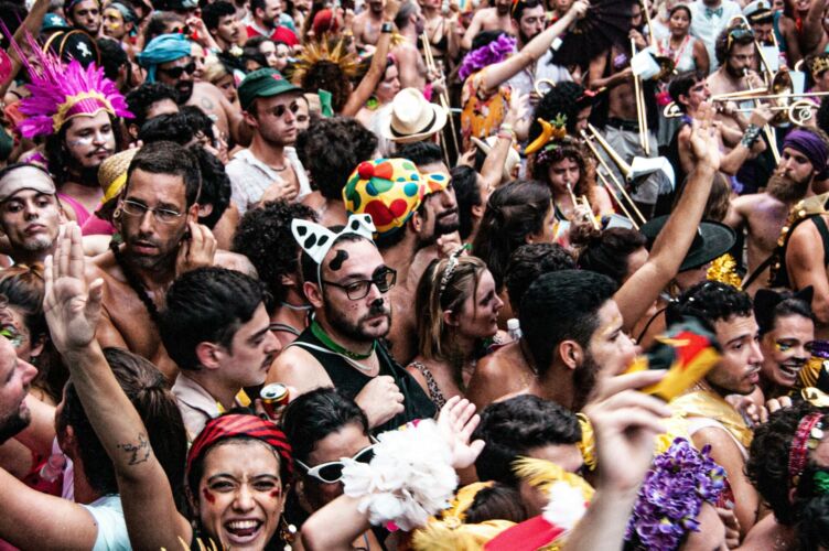 Golpe do Pix: veja como se proteger de fraude no Carnaval 2024